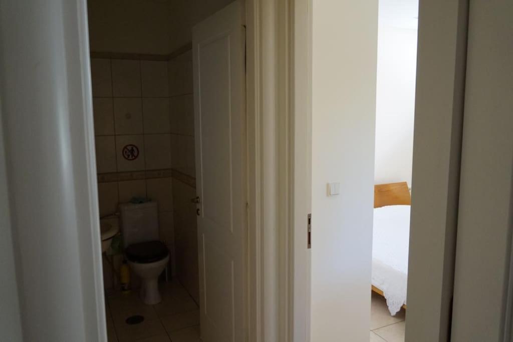 Apartment With A Garden, Bbq, Swimming Pool And Jacuzzi Dhrafi Exterior photo